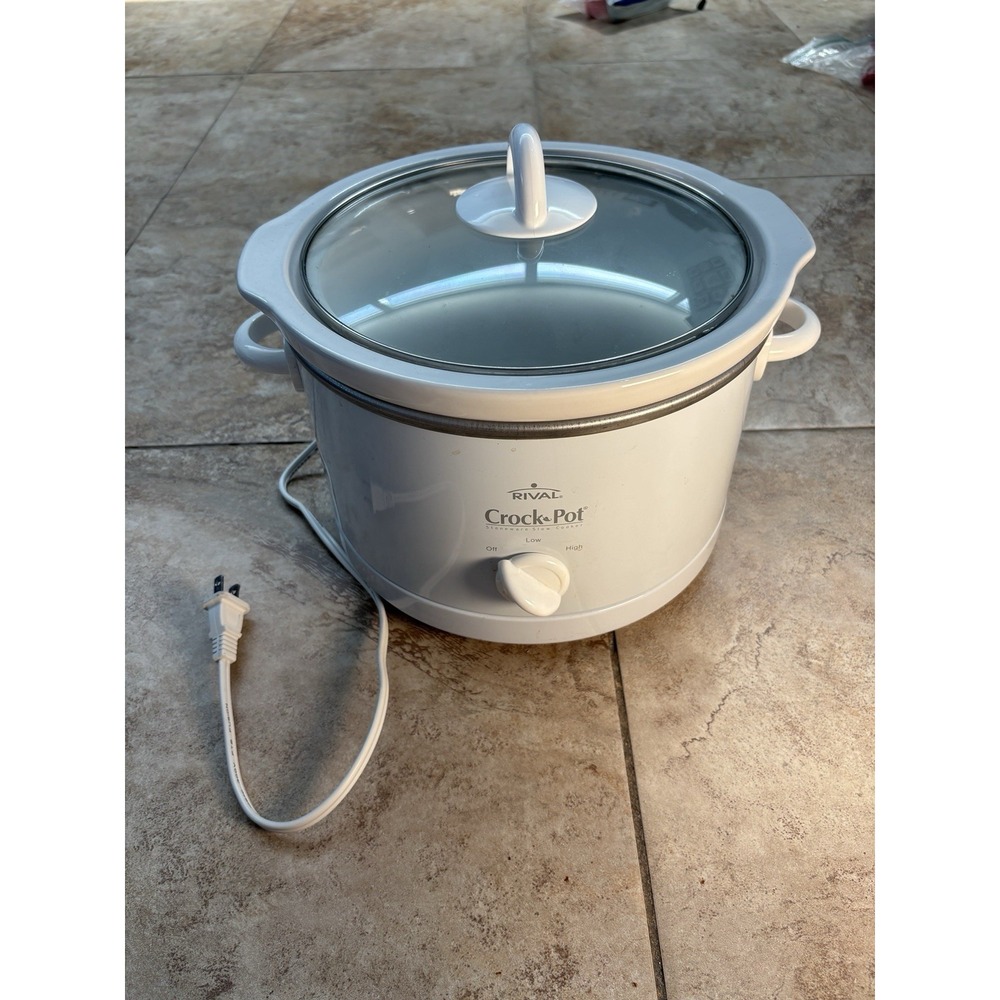 Rival-Crock Pot 4.5 Quart Slow Cooker SC19 Model SCR450 Used Excellent Condition